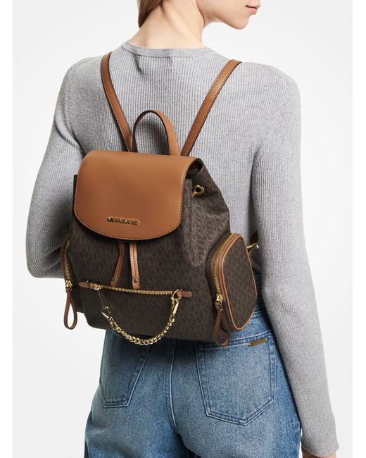 Jet set top logo backpack