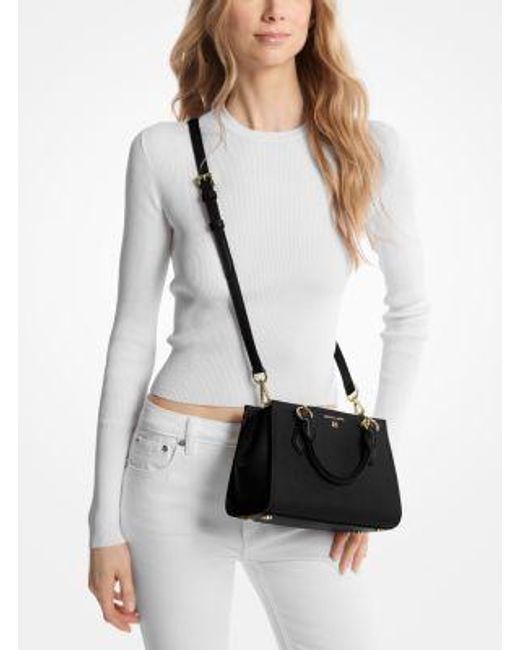Borsa a tracolla Marilyn piccola in pelle Saffiano di Michael Kors in Black