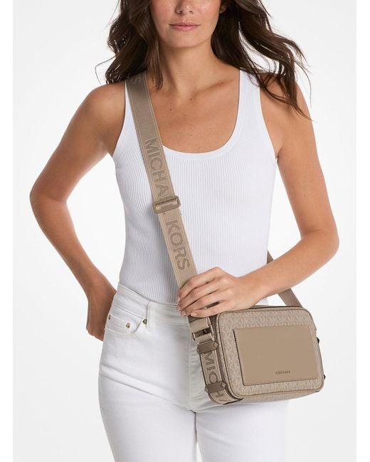 Mkbandolera Maeve Grande Con Logotipo MICHAEL Michael Kors de color Natural