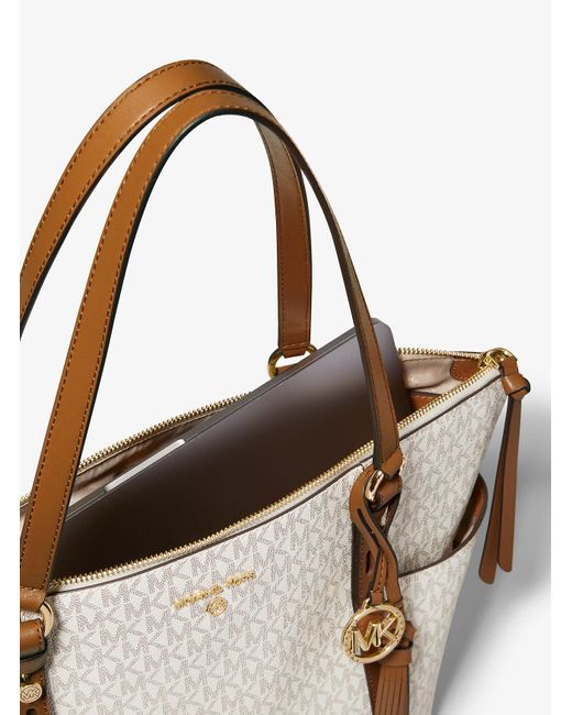 Mk Borsa Tote Sullivan Grande Con Logo E Zip Superiore di MICHAEL Michael Kors in Natural
