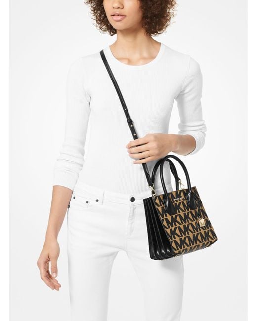 MICHAEL Michael Kors Mercer Medium Logo embossed Leather Accordion