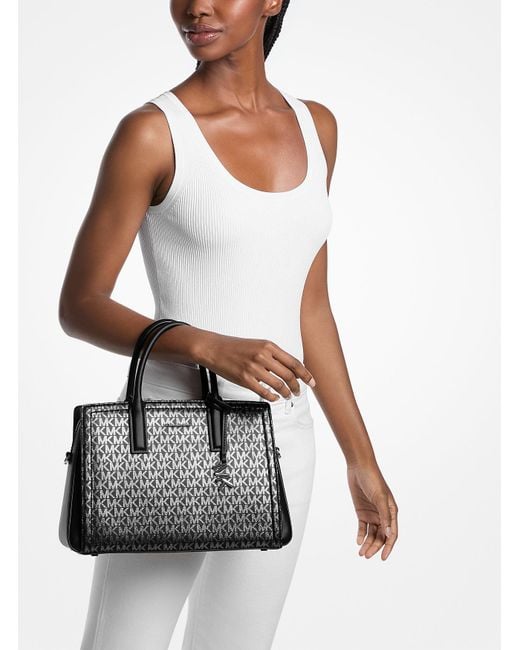 Mkbolso Satchel Laila Mediano Metalizado Con Logotipo MICHAEL Michael Kors de color Black