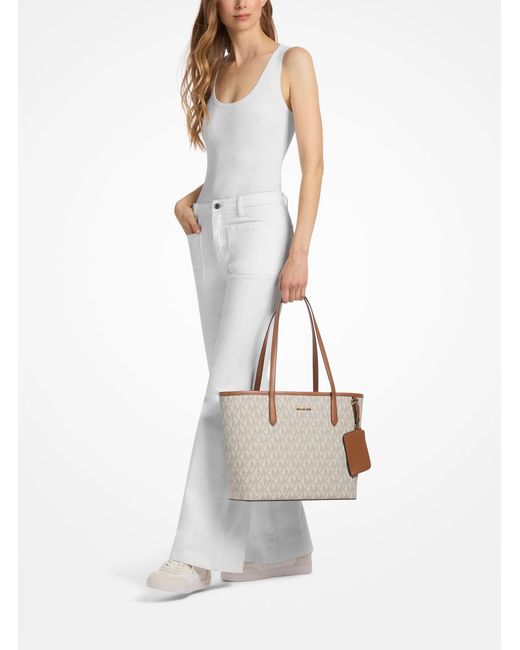 Michael Kors Outlet White Mk Jet Set Large Signature Logo Tote Bag