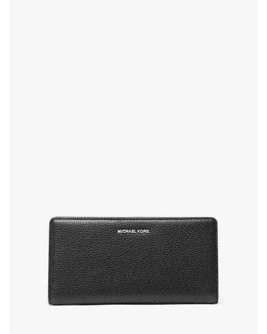 MICHAEL Michael Kors Gray Mk Bryant Large Pebbled Leather Snap-Front Wallet