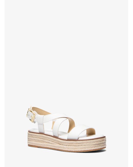 Mk Sandalo Stile Espadrilla Lynne di MICHAEL Michael Kors in Natural