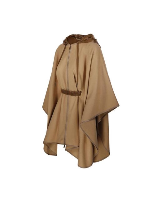 Capes Moncler de color Brown