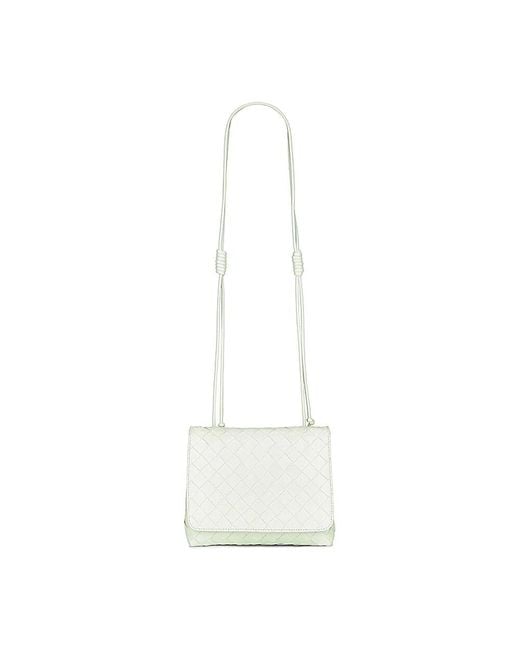 Bottega Veneta White Stilvolle Crossbody-Tasche