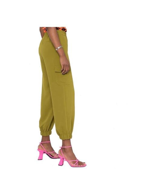 Trousers > sweatpants Blanca Vita en coloris Green