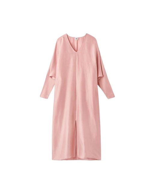 Vestido largo de seda con escote en v By Malene Birger de color Pink