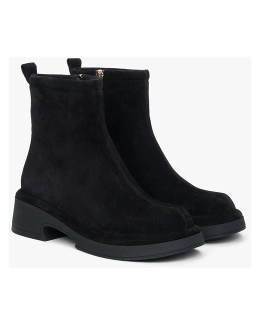 ESTRO Black Ankle Boots