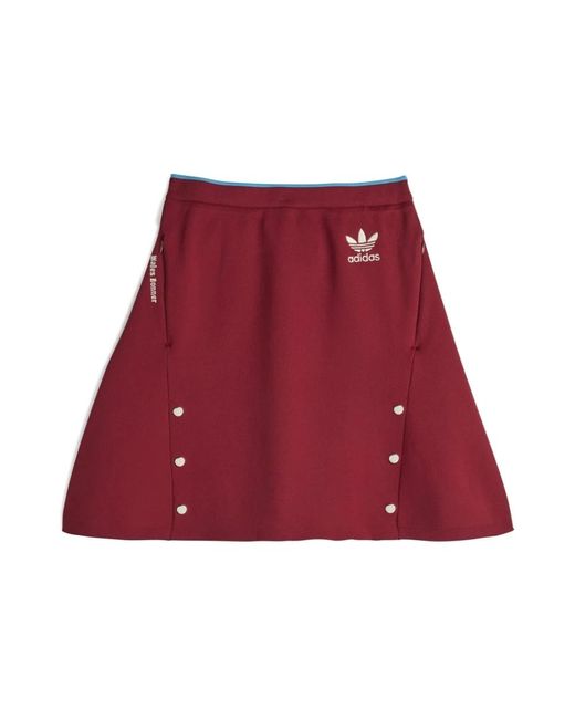 Short Skirts di Adidas in Red