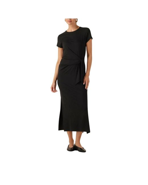 Modström Kleedjes ,Zwart ,Zwarte Midi Jurk Voor Zonnige Dagen in het Black