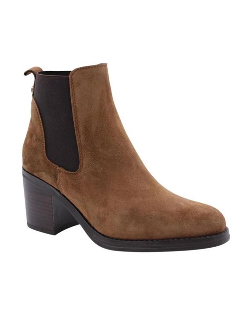 Alpe Brown Heeled Boots