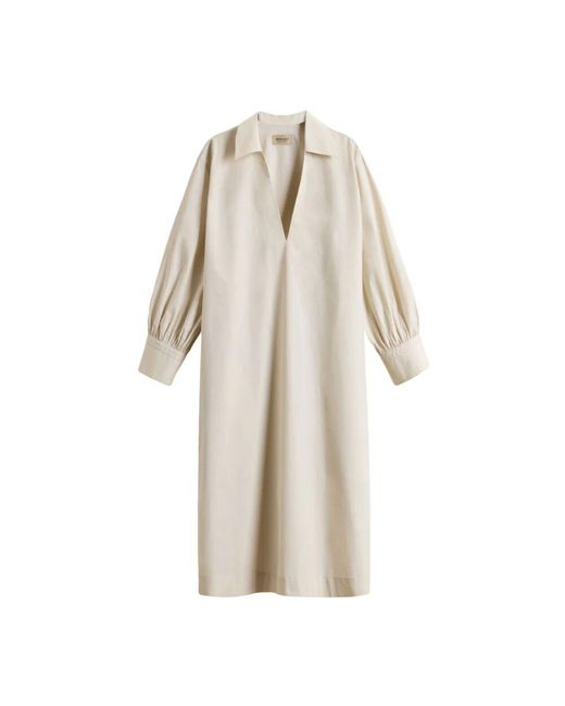 Woolrich Natural Beiges V-Ausschnitt Langarmkleid