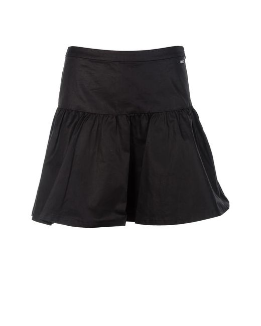 Short skirts di Armani Exchange in Black
