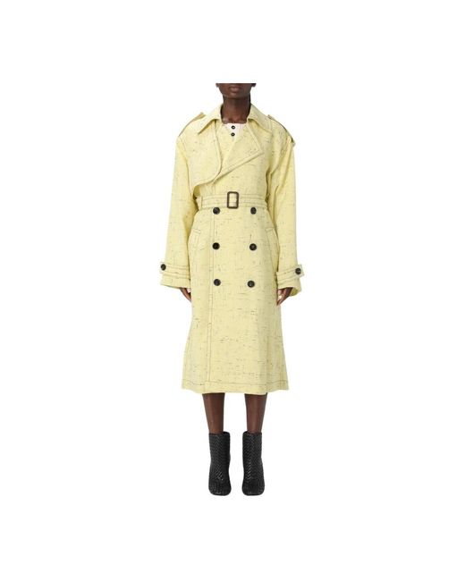 Bottega Veneta Gele Trenchcoat Met Textuur En Riem in het Yellow