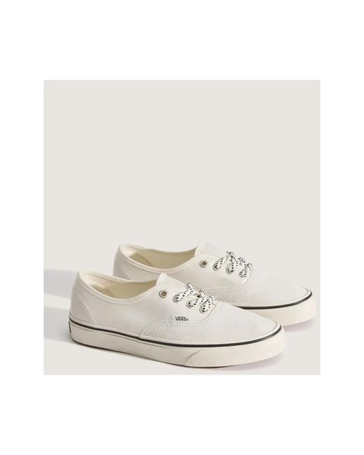 Vans Authentic in het White