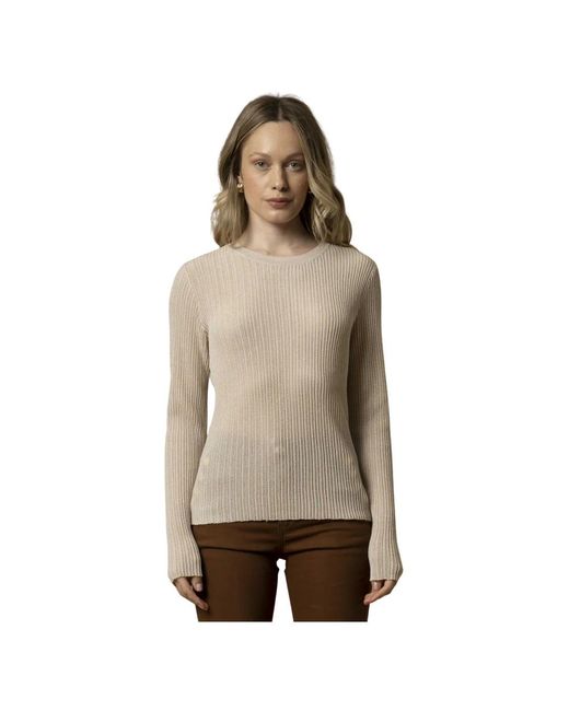 Round-Neck Knitwear di Kocca in Natural