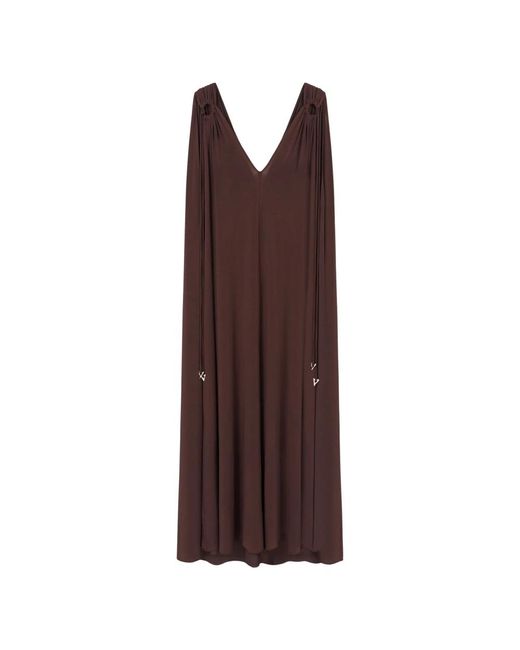 Aeron Brown Doris