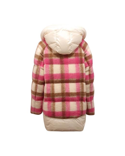 People Of Shibuya Winter Jackets in het Pink