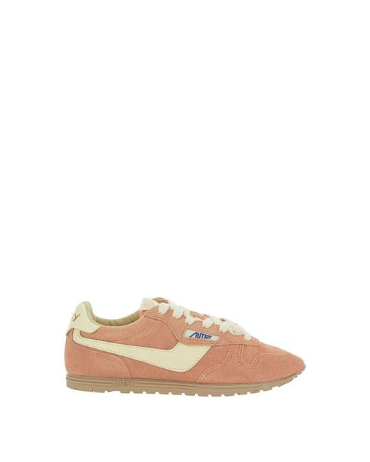 Autry Natural Rosa Wildleder-Sneakers Mit Logo