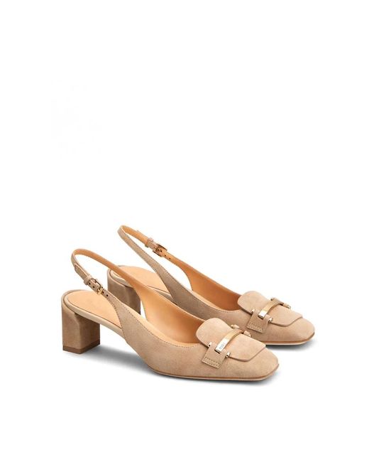 Tod's Natural Pumps