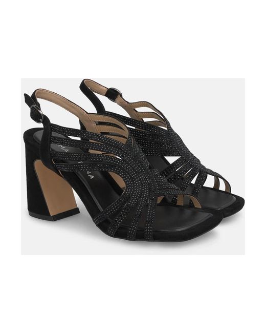 Alma En Pena. Black High Heel Sandals