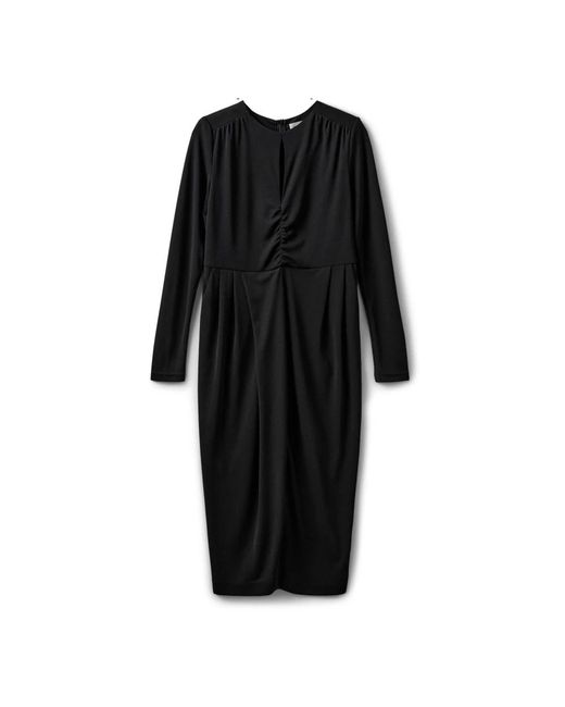 Midi Dresses Sofie Schnoor en coloris Black