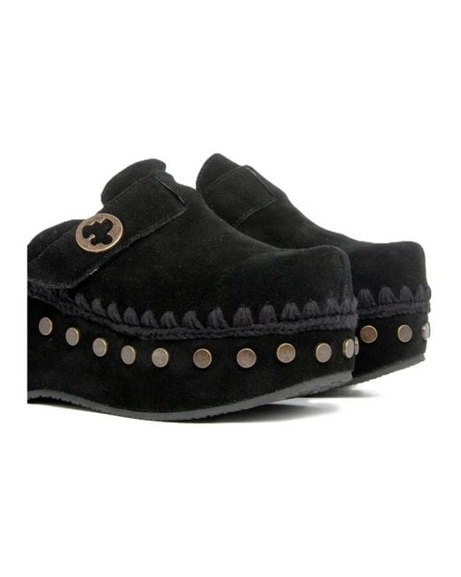 Mou Black Wedges