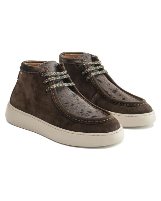 Ambitious Black Stiefelette