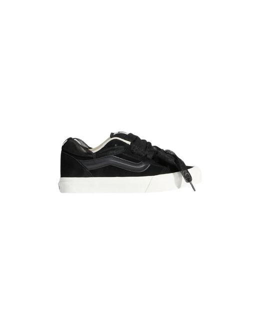 Vans Knu Skool in het Black