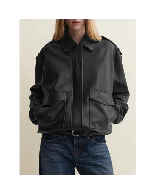 Bomber Jackets di Arma in Black