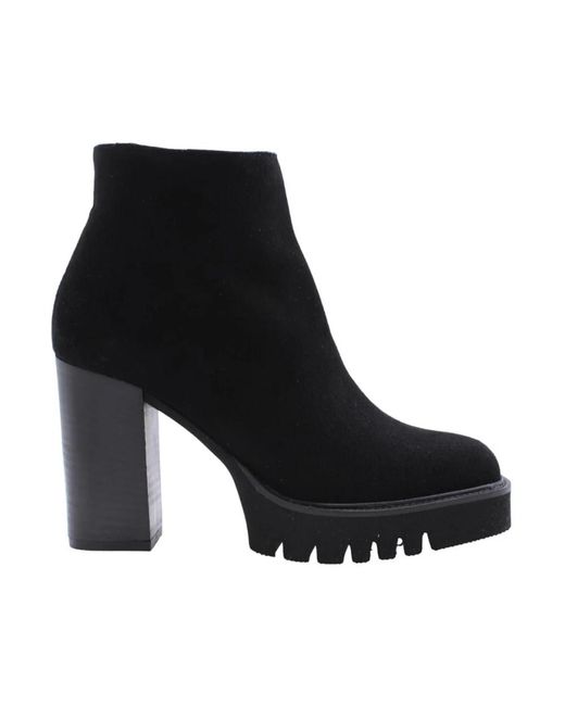 Heeled Boots di Cristian Daniel in Black