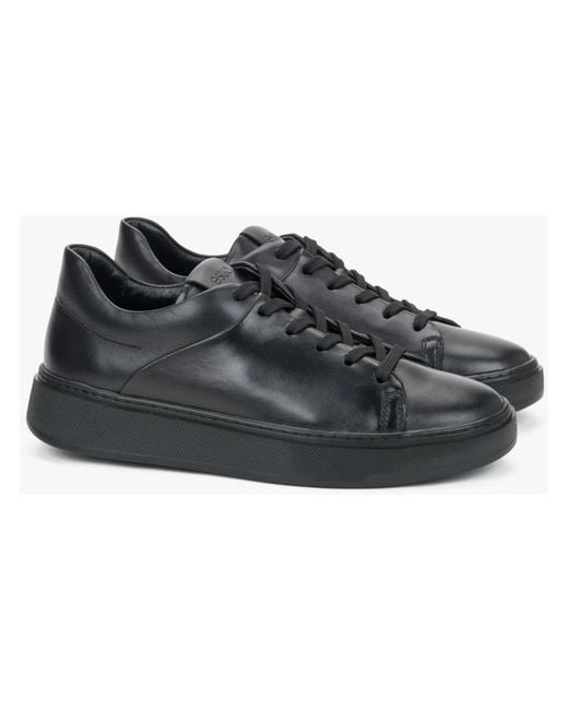 ESTRO Black Sneakers