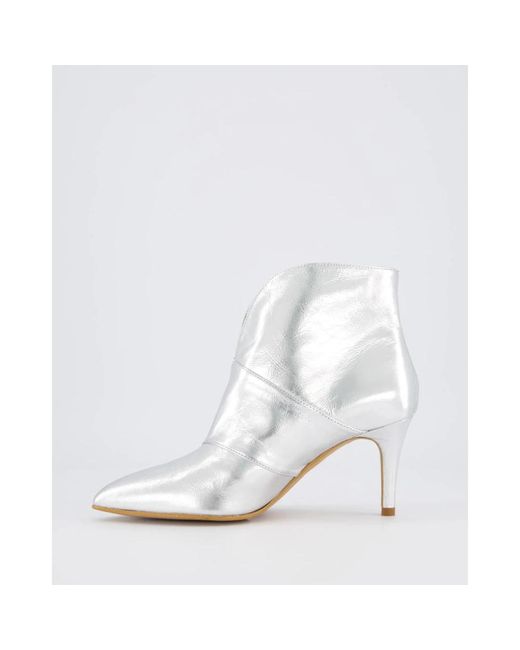 Toral White Heeled Boots