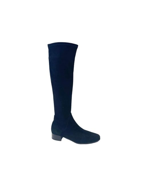 Brunate Stivale in het Blue