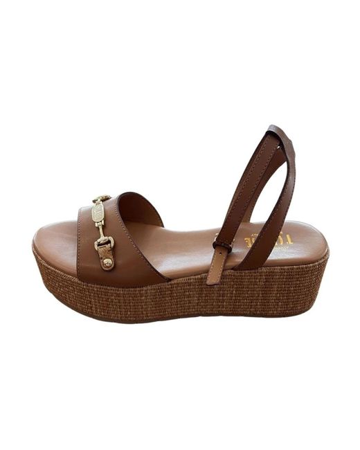 Alviero Martini 1A Classe Brown Wedges