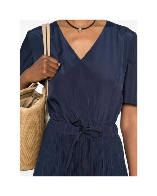 Herno Kleedjes ,Blauw ,Leer Geplooide Jurk Met V-Hals in het Blue