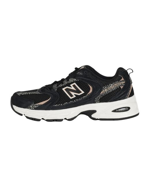 Sneakers di New Balance in Black