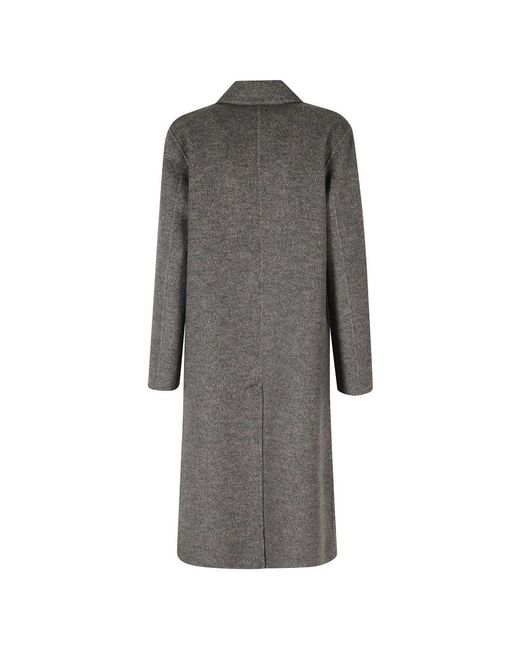 Seventy Double-Breasted Coats in het Gray