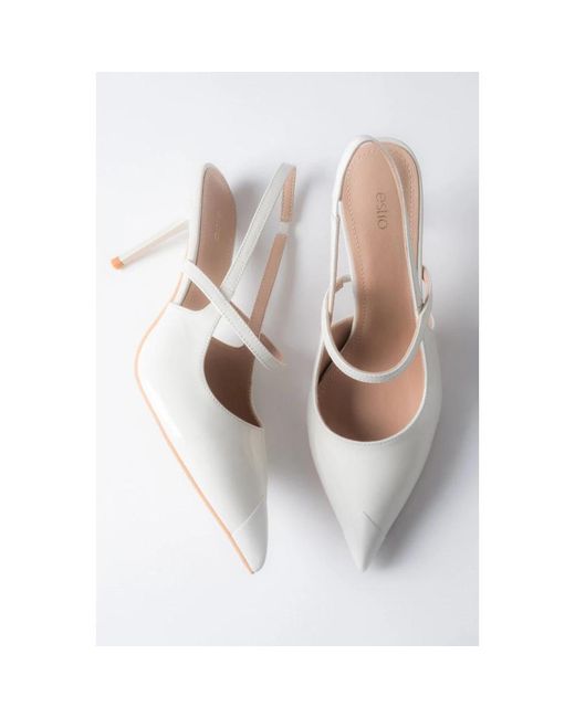 Pumps ESTRO en coloris White