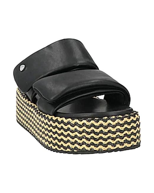 Blauer Black Wedges
