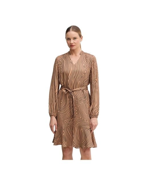 Short Dresses MARC AUREL de color Brown