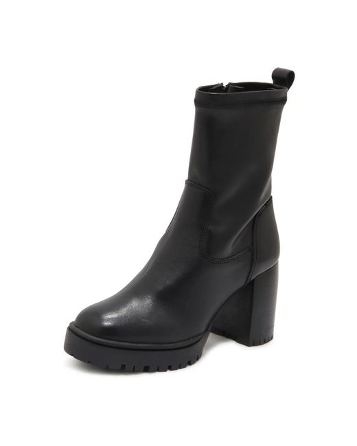 Emanuélle Vee Black Heeled Boots