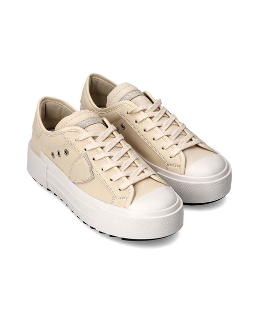Sneakers di Philippe Model in White