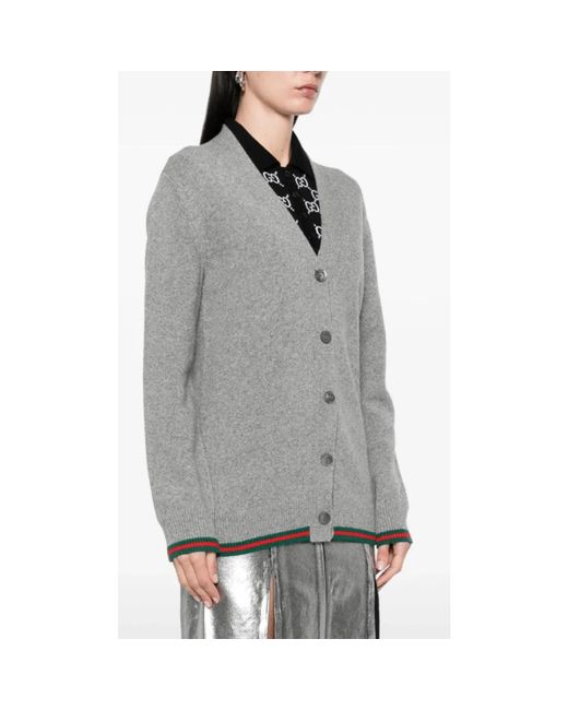 Gucci Truien & Vesten ,Grijs ,Wol Lichtgrijze Cardigan Met V-Hals in het Gray
