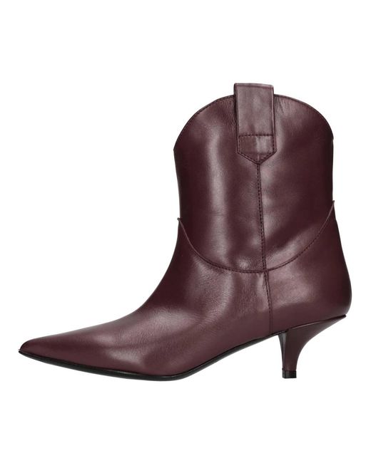 Strategia Purple Heeled Boots
