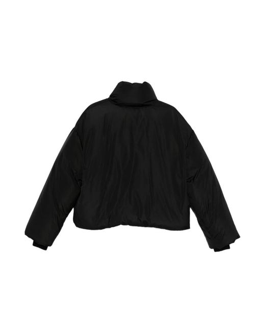 AMI Jassen ,Zwart ,Zwarte Pufferjas Met Hoge Hals in het Black