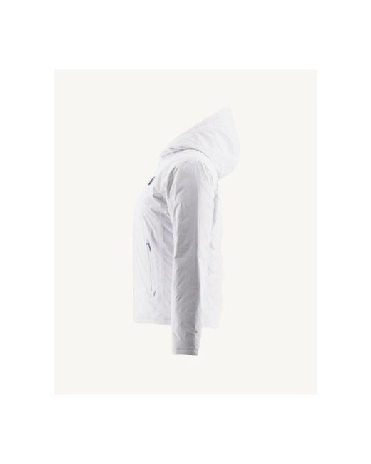 Light Jackets di J.O.T.T in White