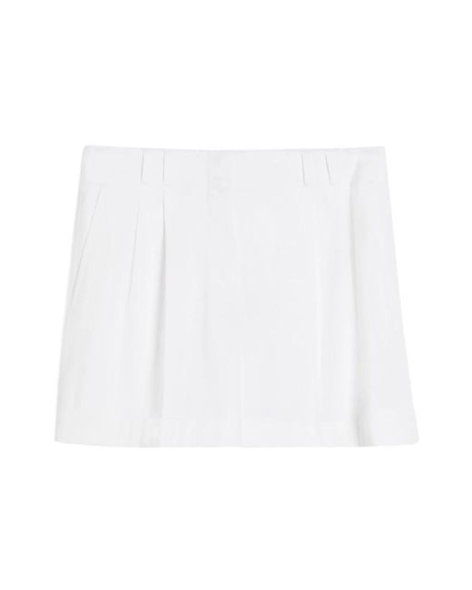 Max Mara Short Shorts in het White